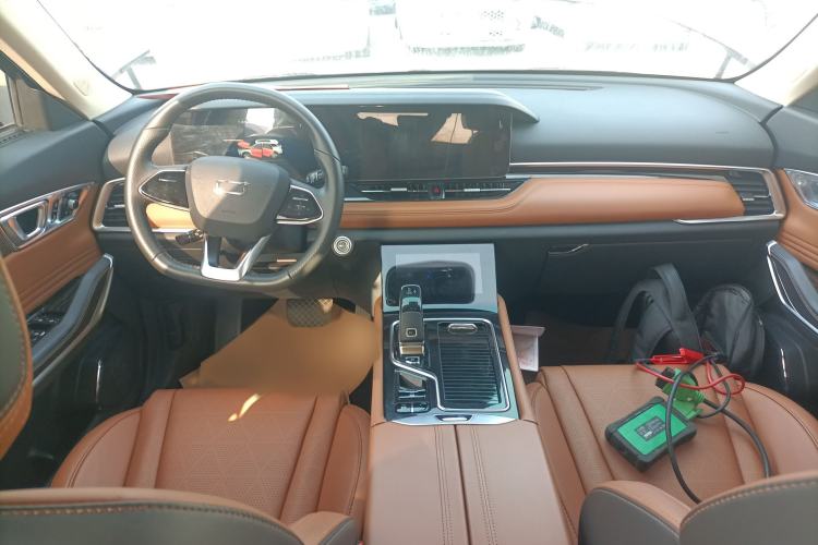 Used Bestune T99 2023 2.0T Automatic Premium (6AT)
