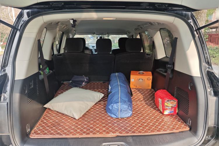 Used Nissan Patrol 2018 4.0L LinkedIn Edition Trunk