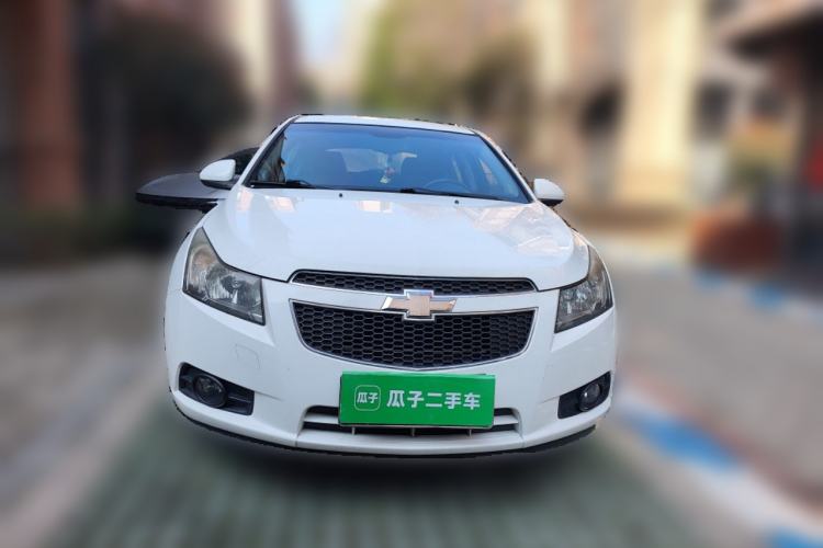 Used Chevrolet Cruze 2013 Hatchback 1.6L Automatic Luxury Model
