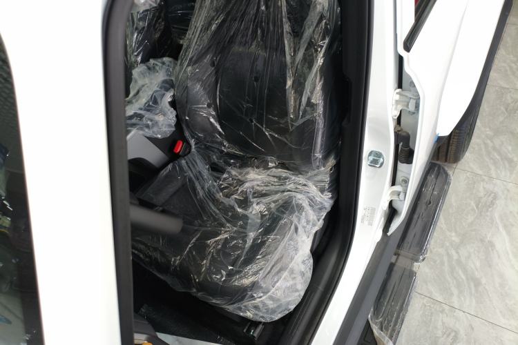 Used iCAR V23 2025 401 Two-Wheel Drive Advanced Edition Left Front Seat