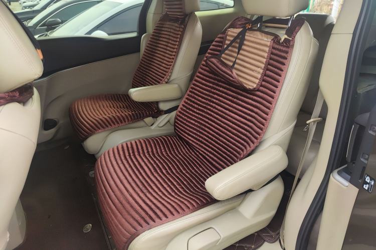 Used Buick GL8 2014 2.4L LT Luxury Business Executive Edition Left Rear Seat