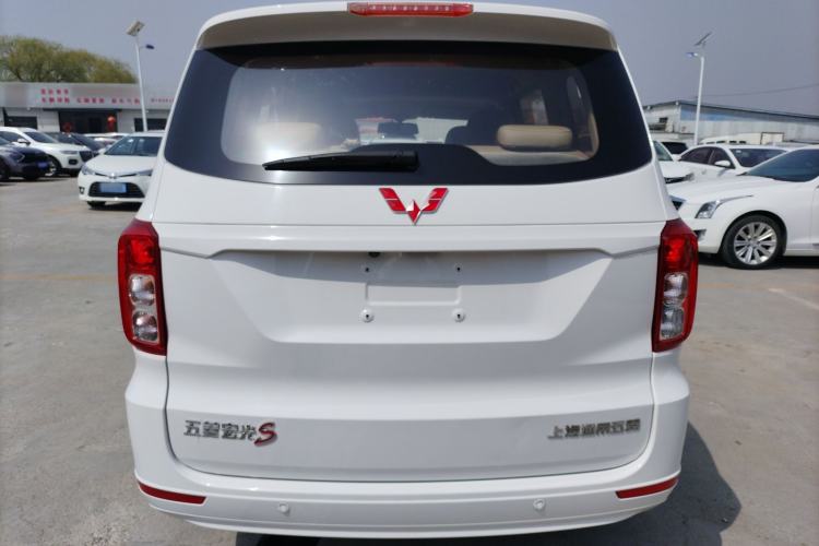 Used Wuling Hongguang 2021 1.5L Facelifted S Comfort Version with Electric Power Steering LAR
