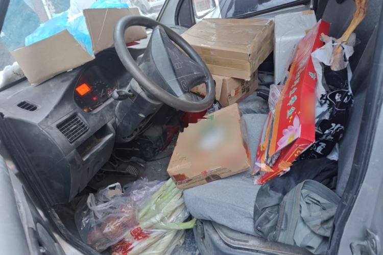 Used Wuling Rongguang 2011 1.2L Base Version
