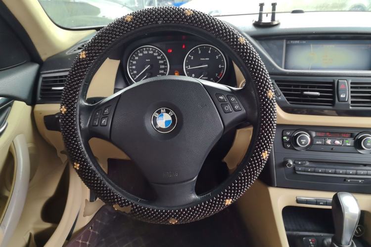 Used BMW X1 2010 sDrive18i Luxury Model Steering Wheel