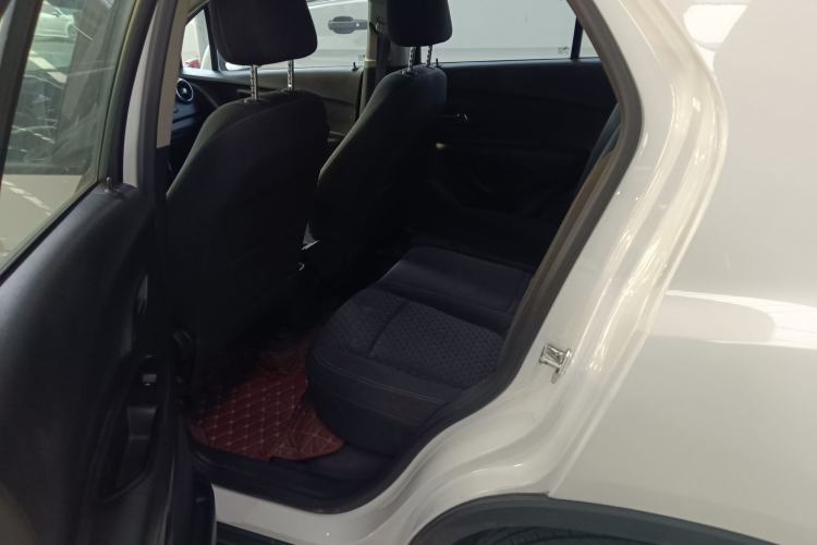 Used Chevrolet Trax 2016 1.4T Automatic Two-Wheel Drive Comfort Version with Sunroof