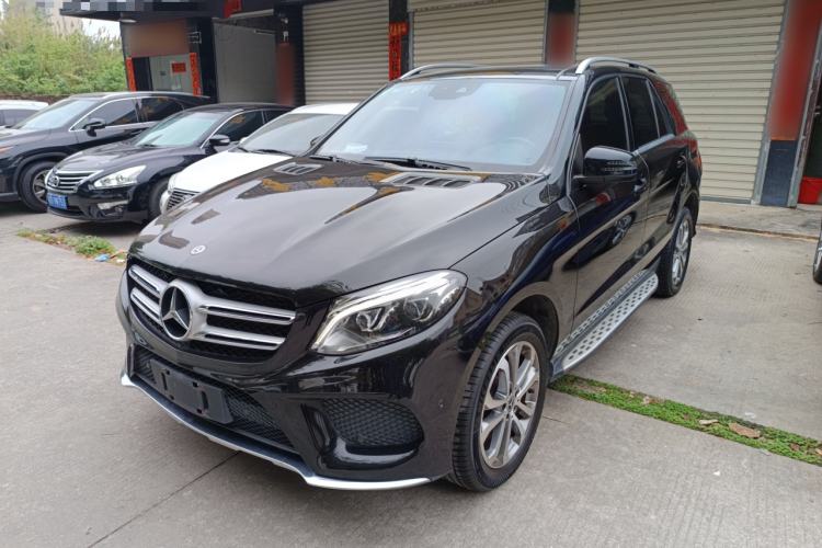 Used Mercedes-Benz GLE 2017 GLE 320 4MATIC Luxury Model