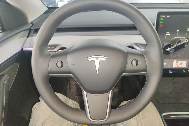 Used Tesla Model Y 2023 Rear-Wheel-Drive Version