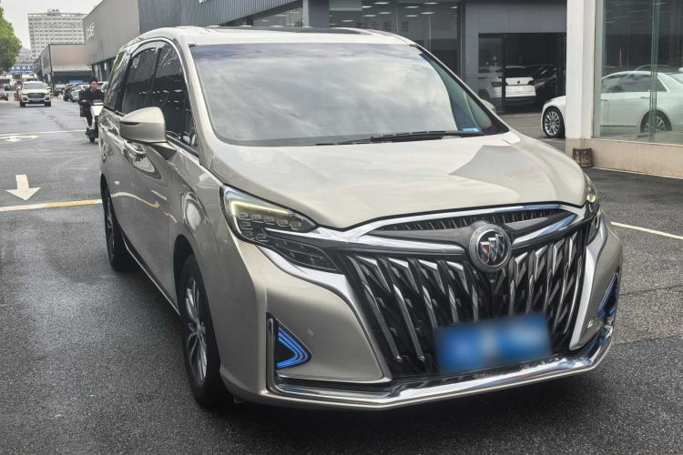 Used Buick GL8 2021 ES Landtrek 653T Comfort Edition