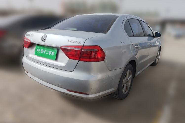 Used Volkswagen Lavida 2013 Revised Classic 1.6L Automatic Fashion Edition
