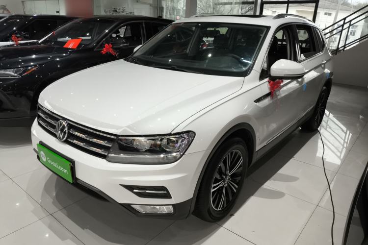 Used Volkswagen Tiguan L 2021 330TSI Automatic Two-Wheel Drive Smart Edition
