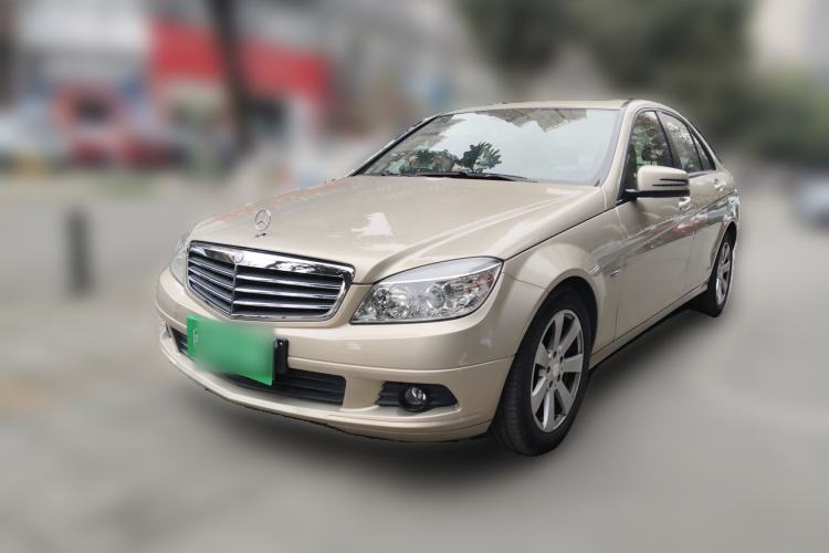 Used Mercedes-Benz C-Class 2010 C 180K Classic model
