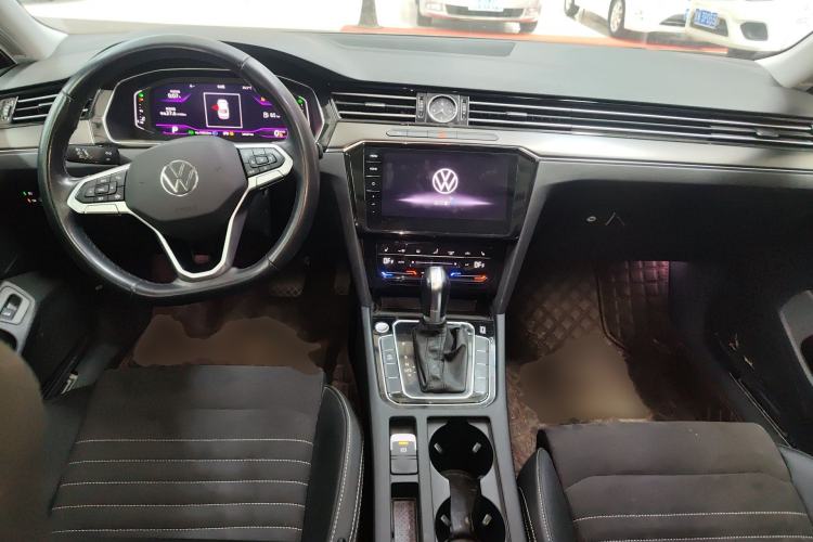 Used Volkswagen Magotan 2020 330TSI DSG Luxury Edition Center Console