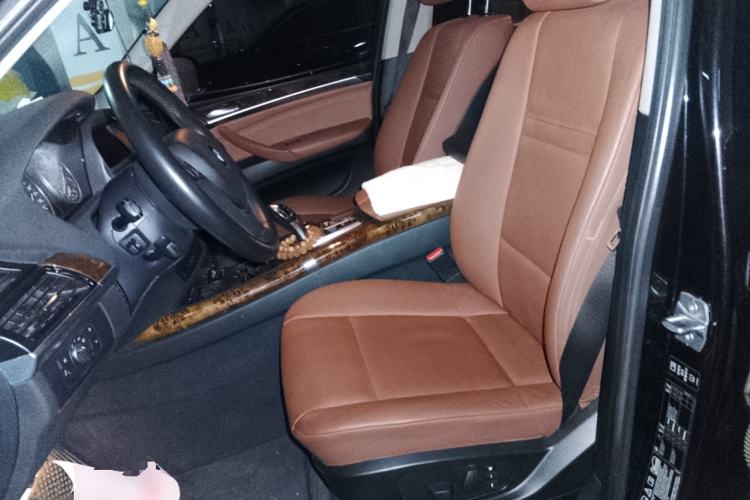 Used BMW X5 2013 xDrive35i Luxury Model
