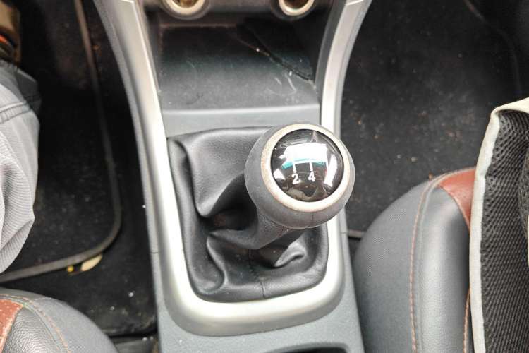 Used BYD F3 2015 Energy-Efficient Model 1.5L Manual Comfort Edition