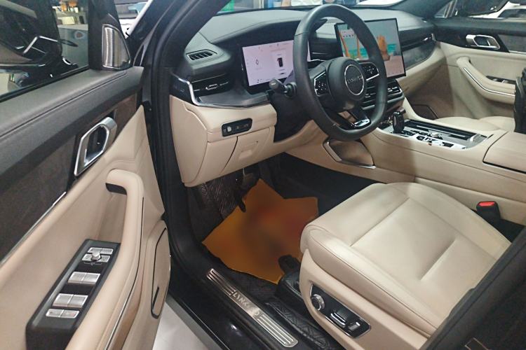 Used Lynk & Co 09 EM-P 2024 2.0TD EM-P Four-Wheel Drive HALO Six-Seater Driver Seat