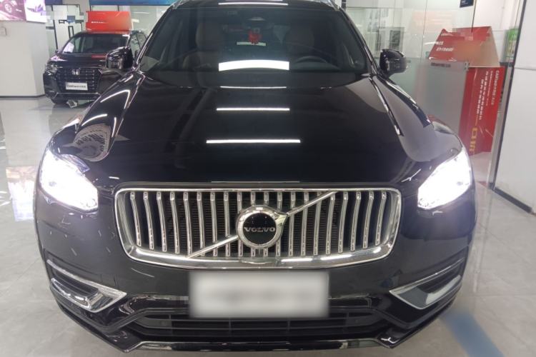 Used Volvo XC90 2024 B5 SmartDrive Luxury Edition 5 Seats