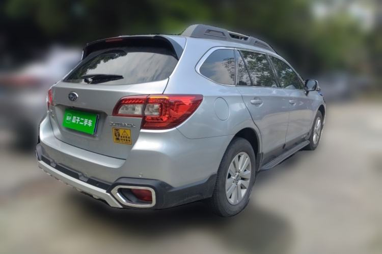 Used Subaru Outback 2015 2.5i Luxury Navigation Edition Rear Right 45 Deg