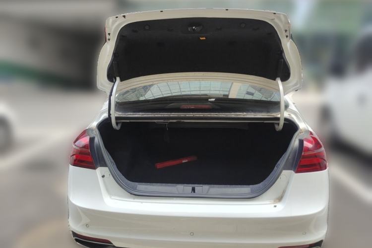 Used Geely Auto Emgrand 2019 Leading Edition 1.5L CVT Luxury Model China VI Standard