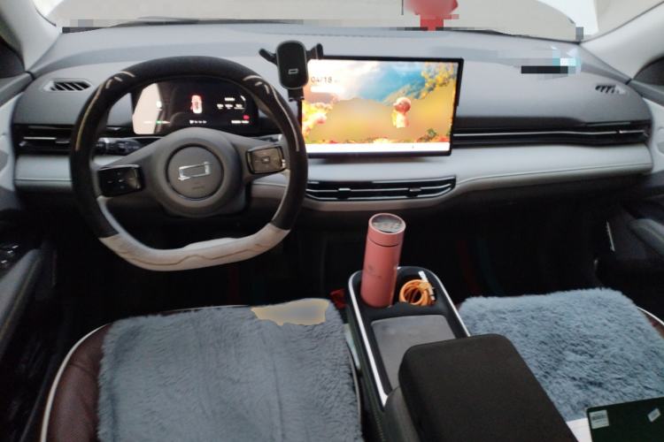 Used Bestune Yueyi 03 2025 445km Joyful Edition
