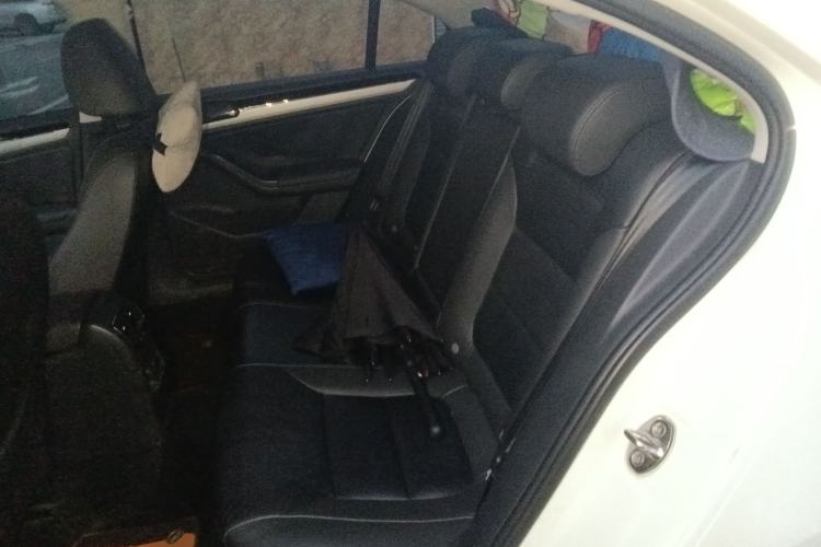 Used Volkswagen Sagitar 2017 230TSI Manual Comfort Model
