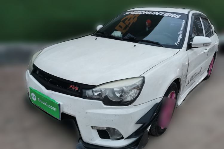 Used Soueast V3 Lingyue 2012 Revised Version 1.5L Manual – Style Edition