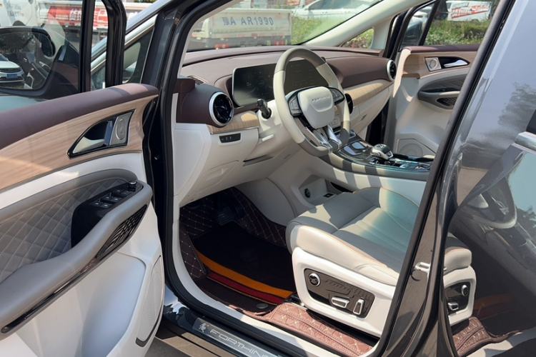 Used FORTHING Yacht 2022 1.5T DCT Chasing-the-Waves Edition
