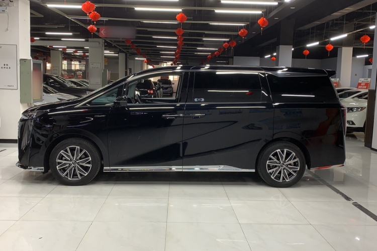 Used GAC Trumpchi M8 2024 Master Series 400T Prestige Edition Exterior 6