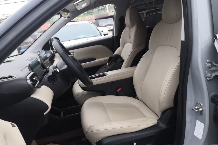 Used Wuling Bingo PLUS 2024 510 km Flagship Edition Four-Seater Version