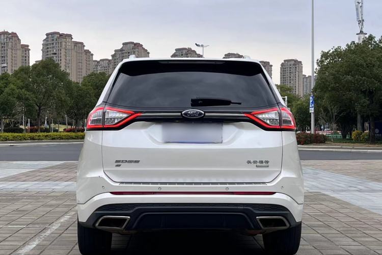 Used Ford Edge 2017 EcoBoost 245 Two-Wheel-Drive Sporty 7-Seater