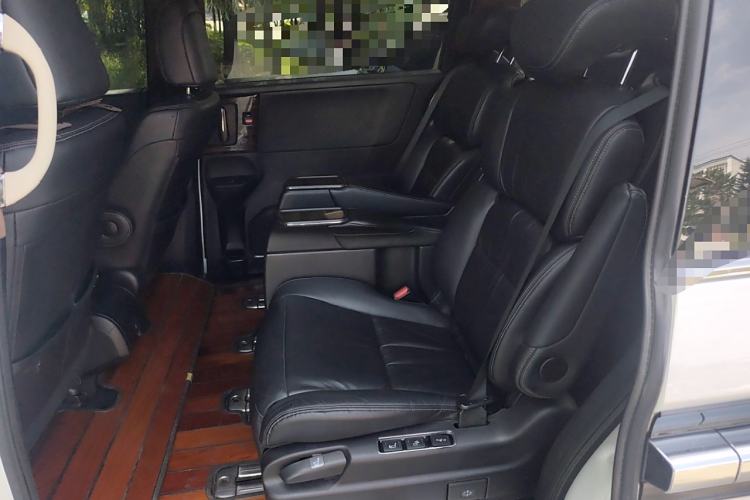 Used Honda Elysion 2016 2.4L Luxury Edition
