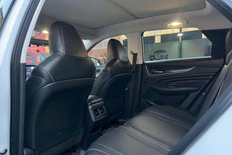 Used Venucia V 2021 260T Idol Edition Interior 2