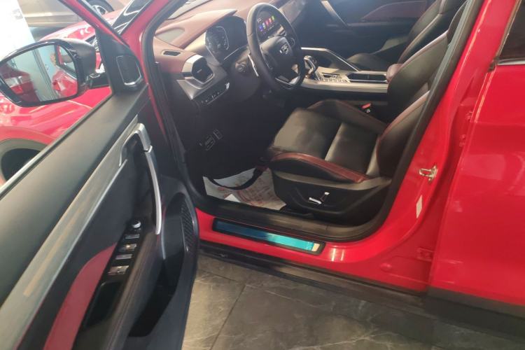 Used Geely Auto Coolray 2019 Sport Model 260T DCT Battle China V Standard
