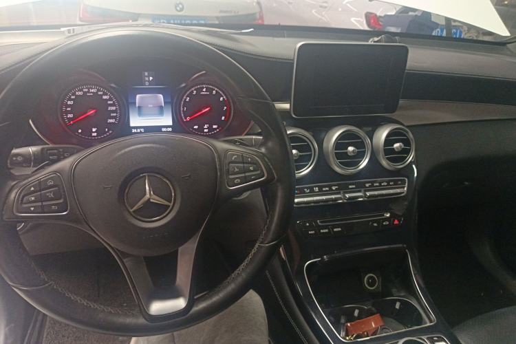 Used Mercedes-Benz GLC 2017 GLC 200 4MATIC
