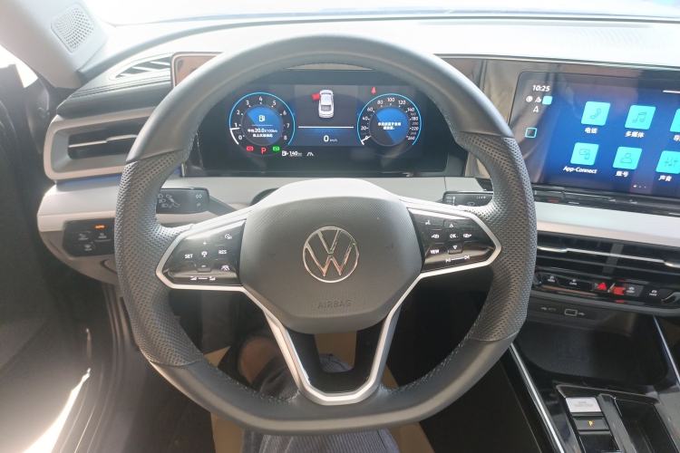 Used Volkswagen Lamando 2024 Lavida L 280TSI DSG Cool & Spicy Edition
