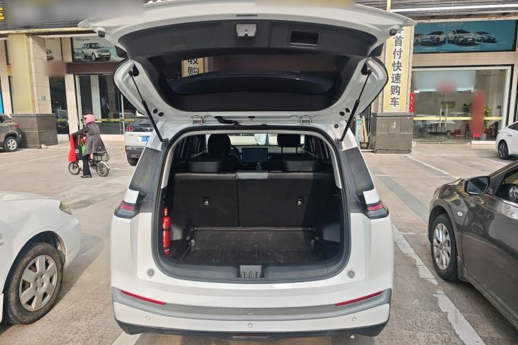 Used AION Y 2023 Plus 510 Smart Edition