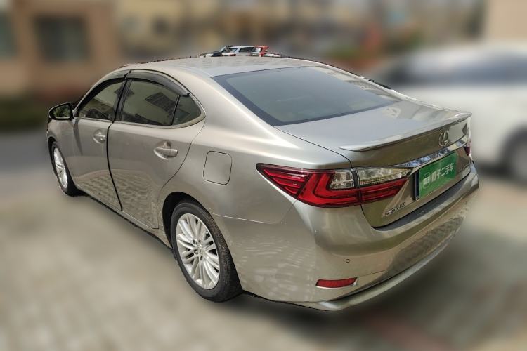 Used Lexus ES 2015 200 Elite Edition
