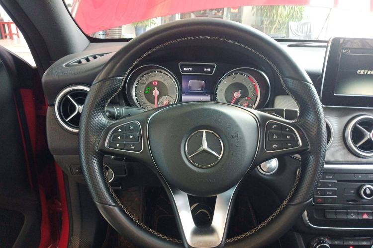 Used Mercedes-Benz CLA 2015 CLA 200