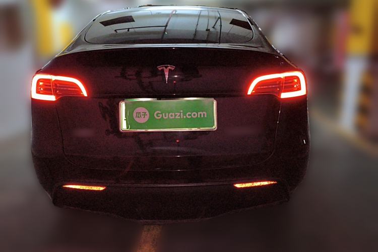 Used Tesla Model Y 2021 Long-Range All-Wheel-Drive Version 3D7
