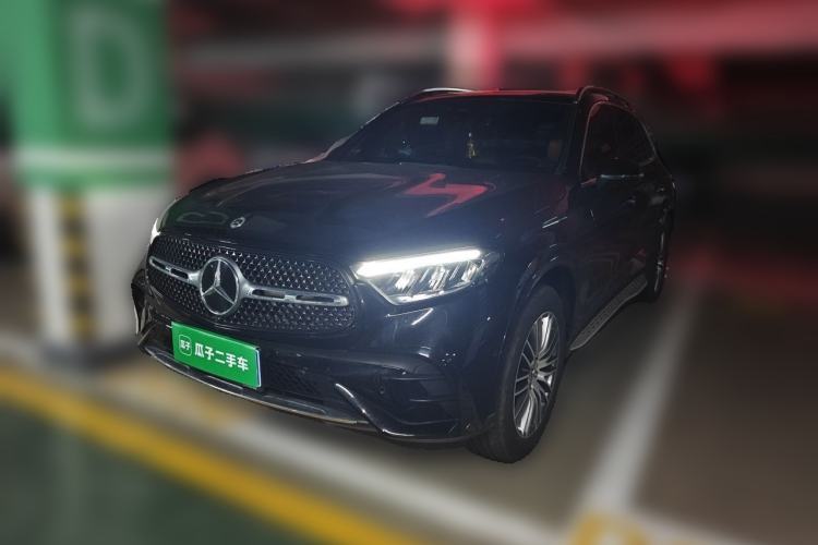 Mercedes-Benz GLC 2025 Refreshed GLC 300 L 4MATIC Dynamic Version 5 Seats с пробегом