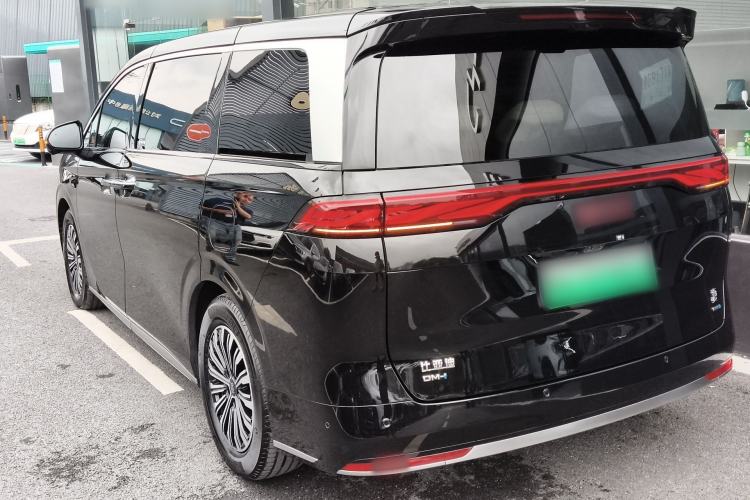 Used BYD Xia 2025 DM-i 1.5T 180km Excellence Model Exterior 2