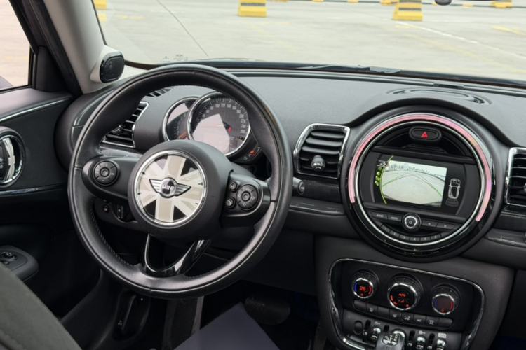 Used MINI Clubman 2016 Revised Version 1.5T COOPER Connoisseur Edition
