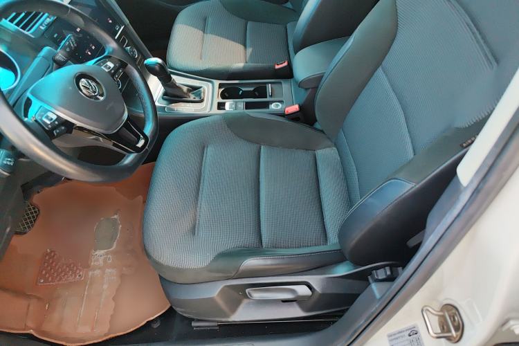 Used Volkswagen Golf 2020 280TSI DSG Comfort Version
