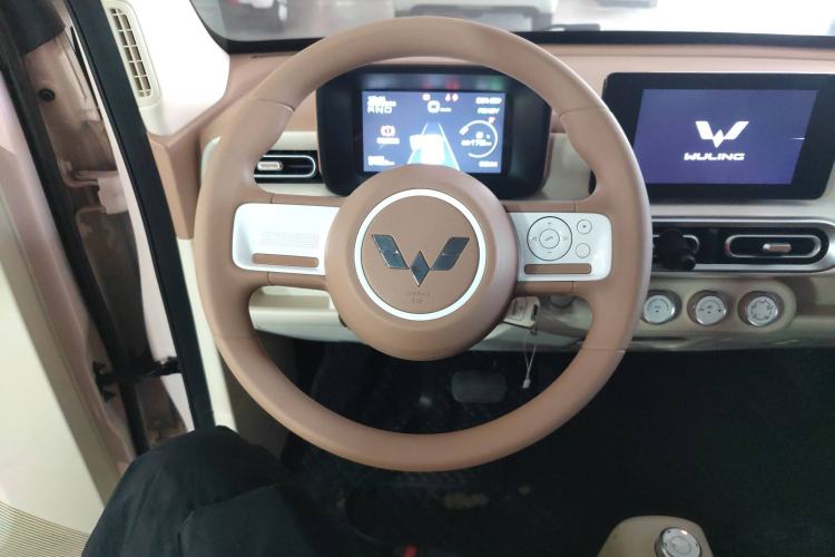 Used Wuling Hongguang MINIEV 2024 3rd Generation 215km Advanced Version