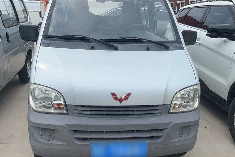 Used Wuling Zhiguang 2015 1.2L Practical LS-I Model
