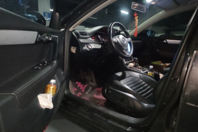 Used Volkswagen Magotan 2013 1.8TSI Premier Model Driver Seat