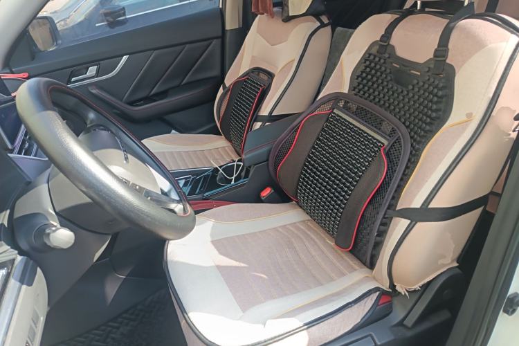 Used Venucia T60 2020 1.6L CVT Smart Drive Version China VI Standard
