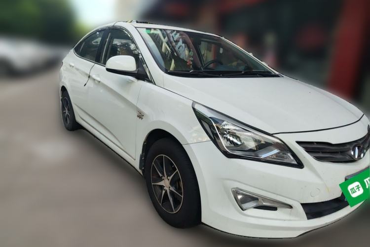 Used Hyundai Verna (older generation) 2014 1.4L Manual Smart GLS Trim