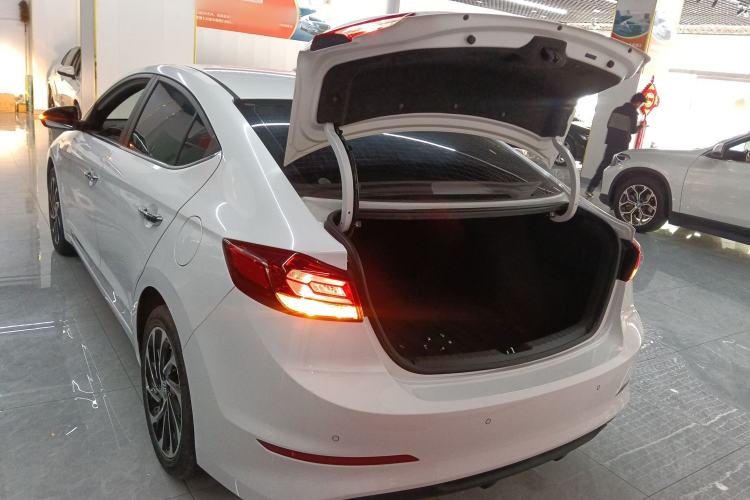 Used Hyundai Elantra (6th Generation / Lingdong) 2019 1.4T Dual-Clutch Xuan Dong · Dynamic Model
