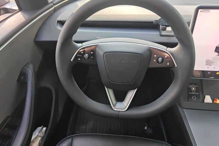 Used Tesla Model 3 2023 Rear-Wheel-Drive Version