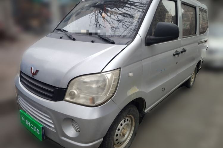 Used Wuling Zhiguang 2010 1.0L New Version Practical Short-Body L2Y
